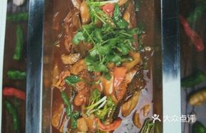 Sauce-Braised Big Fish from Jinniu Lake