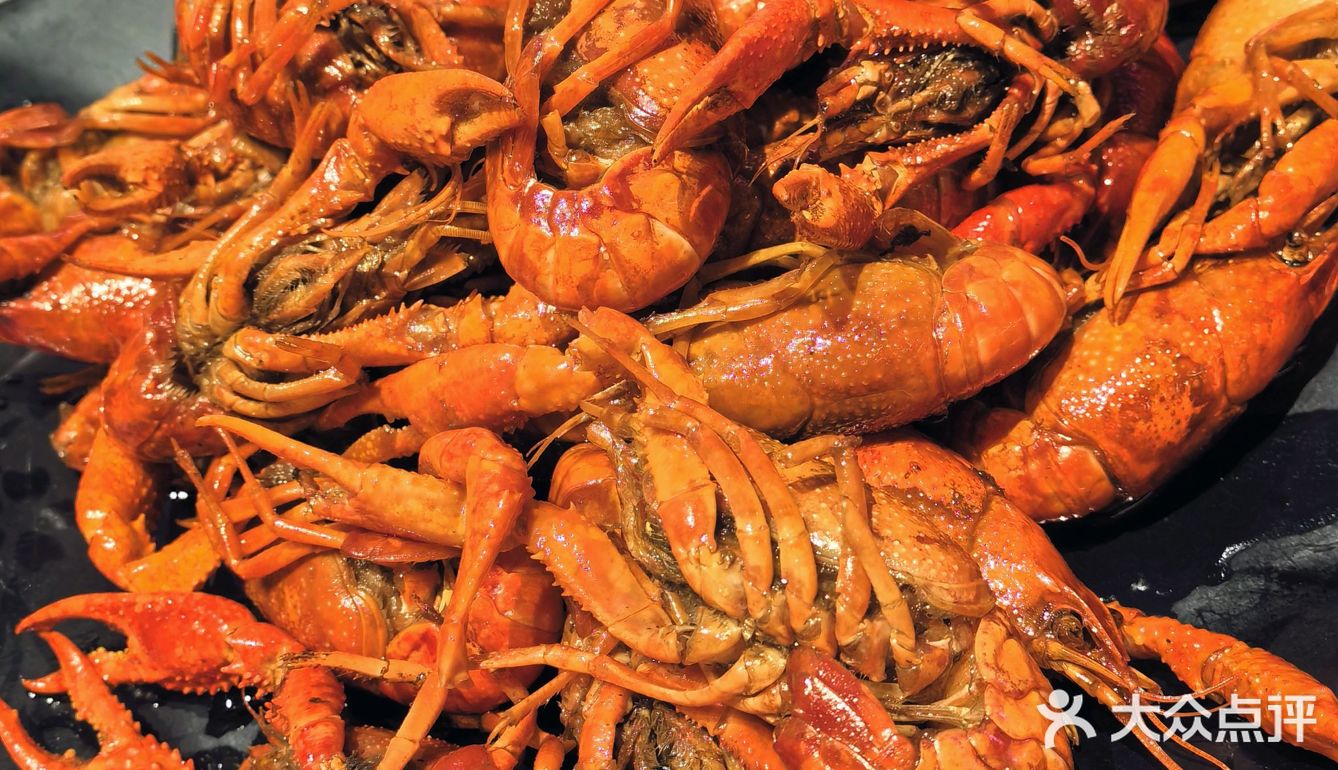 夏天该吃虾了，快来严三毛！！