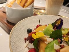 -阿妮叶李(光谷世界城店)