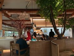 -蜜桃餐厅·伴山(湖滨商业街店)