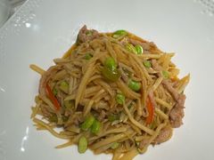 茭白炒肉丝-上海年代·浙菜家烧·小海鲜(水上东路店)