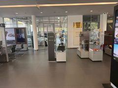 -上海可达汽车销售服务有限公司