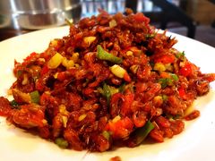 -临江餐馆二楼美食部落