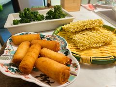 -尚尚仙·酸汤猪手·猪肚鸡火锅(华联万柳购物中心店)