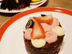 -咖啡苑自助餐厅·中国大饭店