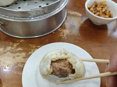 -胡成记口蘑龙眼包子(盐道街店)