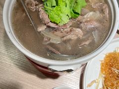 翘脚牛肉-川味里•商务宴请•团建聚餐(清湖店)