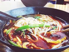 -八一好吃街·高品美食广场