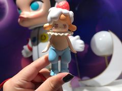 -泡泡玛特POPMART(武汉天地壹方店)