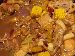 -多嘴超级肉蟹煲(中街恒隆故宫店)
