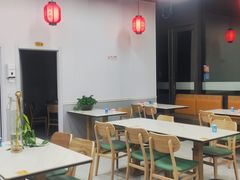 -满岳楼川湘菜(百子湾店)