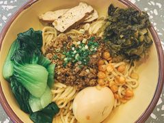炸酱卤捞面-流浪地图剁椒卤汁拌饭(未来城购物广场店)
