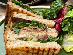超级牛肉帕尼尼-O'mills Sourdough Bakery&Bistro(永嘉路店)