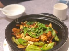 生啫三黄鸡煲-粤秀小厨·广式早茶(辽宁路店)