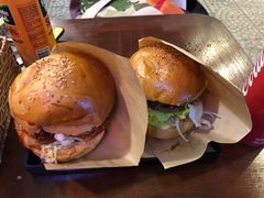 -BURGER BRO'S