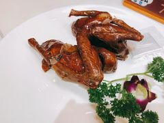 生炸多汁乳鸽-稻香饭店(IFS国金中心店)