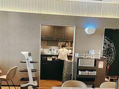 -必胜客(上海新南方商城PH店)