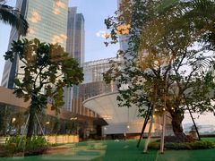 -港丽餐厅(高德置地店)