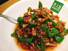 -费大厨辣椒炒肉(万家丽一店)