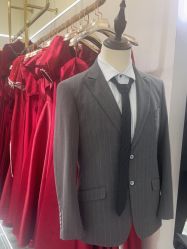 点击看大图 -艾拉·女王婚纱礼服馆