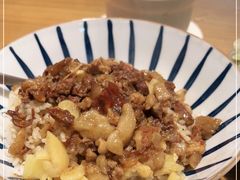 -红猪卤肉饭(大西洋美食城店)