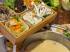 -煲王粤菜餐厅(中侨中心店)