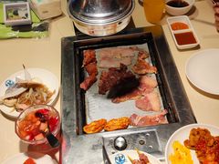 -爱客得牛排海鲜烤肉·火锅自助(春熙路黑金好店)