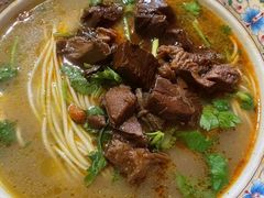 -金杨拉面王小吃面馆·牛三宝面·红烧牛肉粉