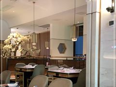 大堂-左庭右院鲜牛肉火锅(浦江欢乐颂店)
