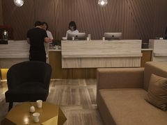 -上海外滩老码头亚朵酒店