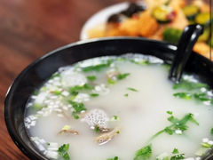 -万红路羊汤烧饼店(将台路店)