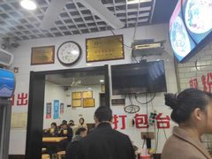 门面-覃肥叔桂林米粉(粮道街店)