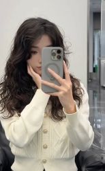 -iu潮牌·SALON