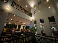 -Neary Khmer Restaurant