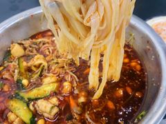 -周良天山牛杂城(天山路总店)