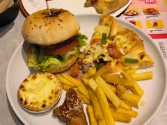 -必胜客(上海新南方商城PH店)