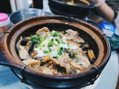 -容里煲仔饭(利丰北路店)