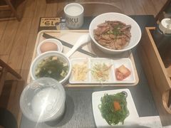 -熊吞·大碗丼烧肉饭(西市场嘉华店)
