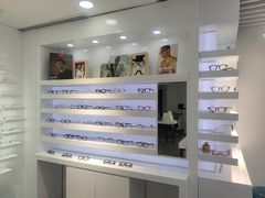 -浮光眼镜·蔡司视觉合作·数字验配中心(陆家嘴店)