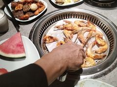-金滏山·烤肉海鲜火锅自助(襄阳万达店)