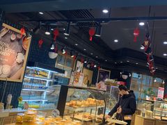 面包甜点陈列柜-皇家美孚·蛋糕外送(东部佳世客店)