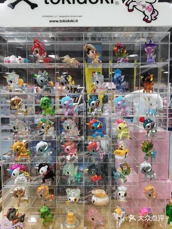 听说原来的梁丰小商品市场开了一家乐岛玩具仓