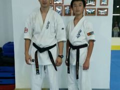 大师兄长大了-极真空手道修远道场