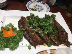-快乐老家三鲜饺子东北菜(南六中路店)