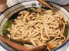 -镇南锅盖面馆(解放路店)