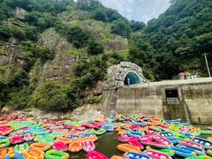 -雅鲁激流探险漂流