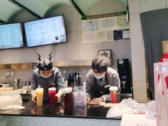 -奈雪的茶(亨特国际广场店)