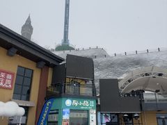 -采薇庄园四季滑雪场