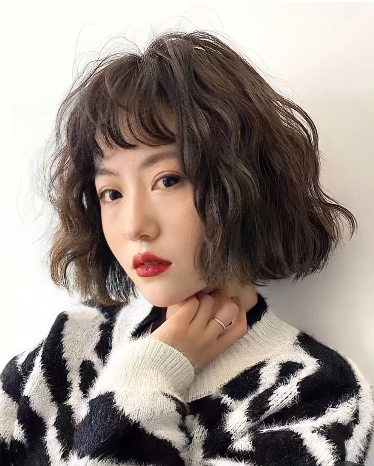 法式烫复古港风蛋卷头