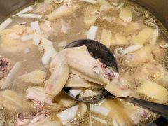 珍珠马蹄椰汁鸡-大头椰·椰子鸡火锅(桂林万象城店)